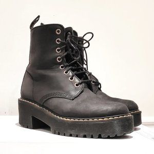 Women's Size 6 Black Dr. Martens Shriver Hi Boots